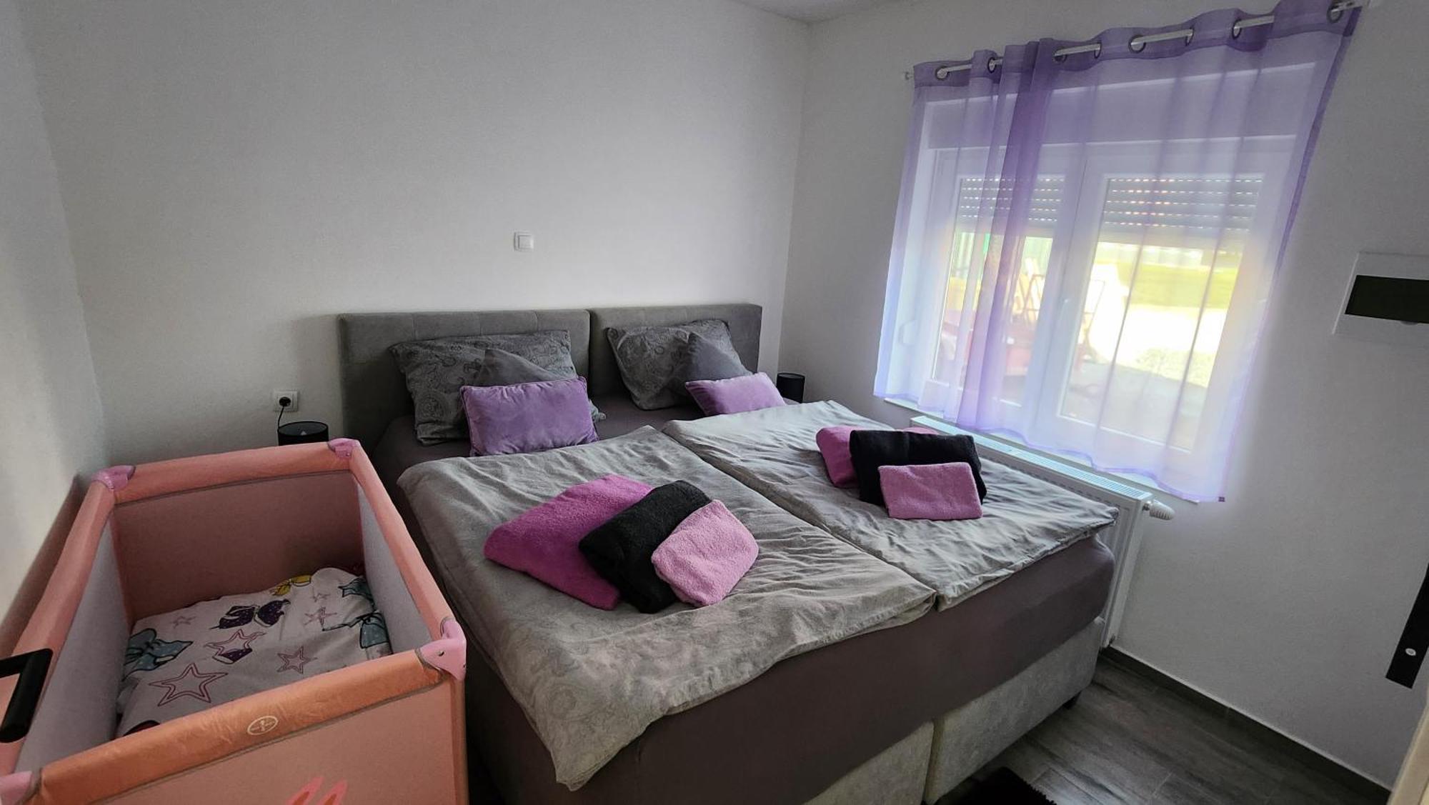 Oniks Apartment Lipik Екстериор снимка